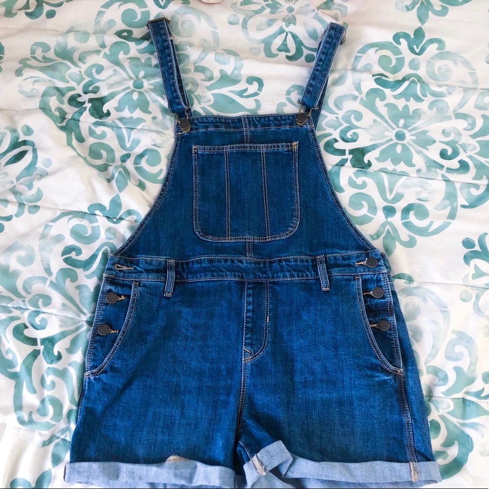 Old Navy Stretchy Denim Overalls M